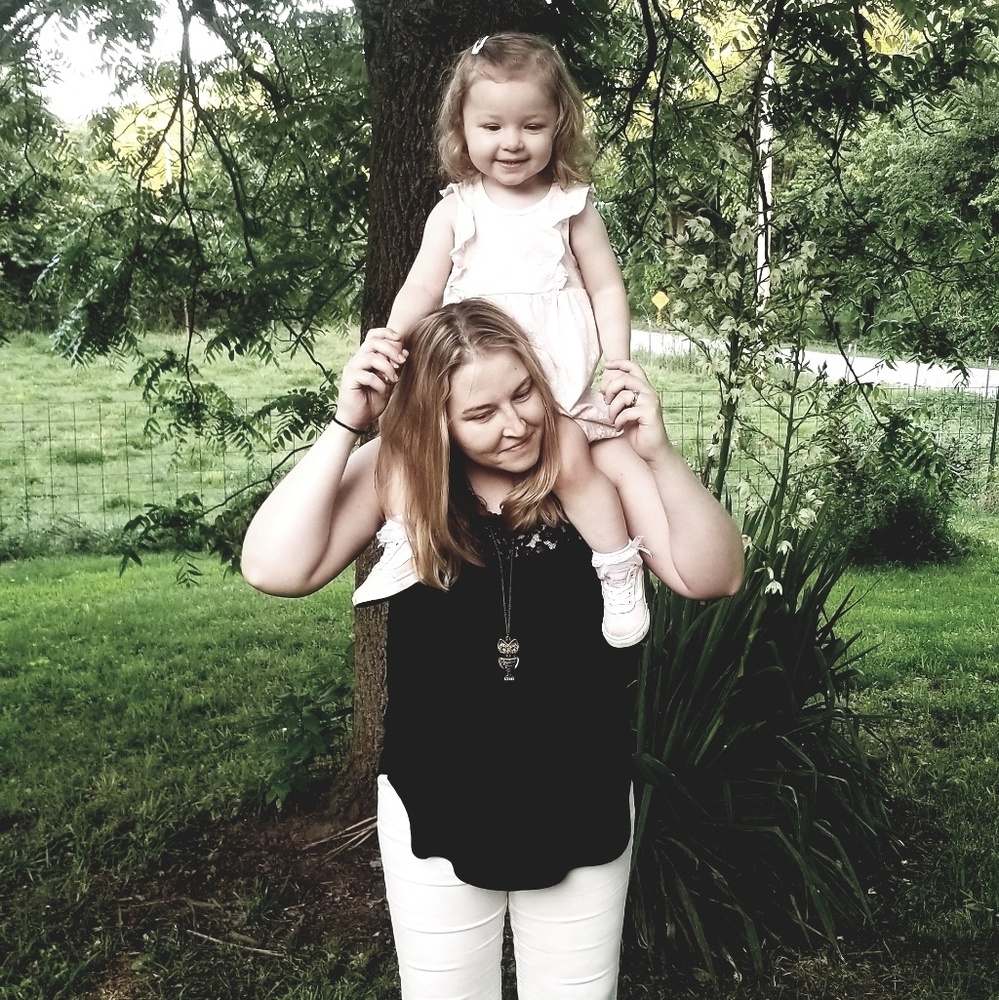 Meet your Posher, Megan